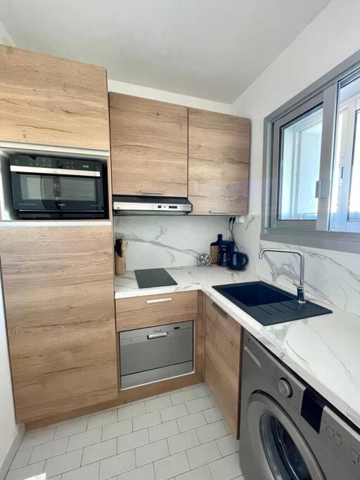Studio Port Marina - Parking Prive, Climatise Au Ducal Villeneuve-Loubet Eksteriør billede